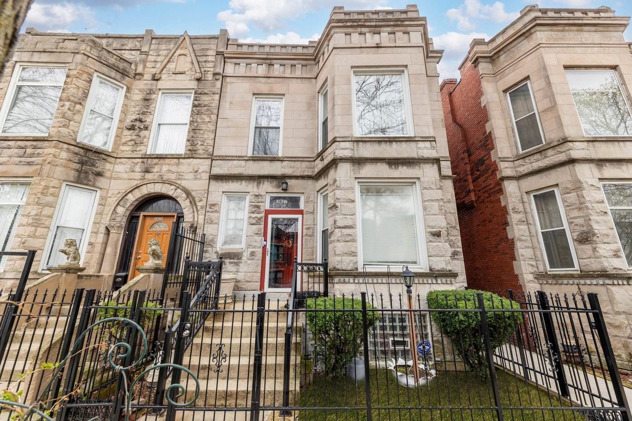 3827 W Flournoy St #1 - Photo 2 of 14