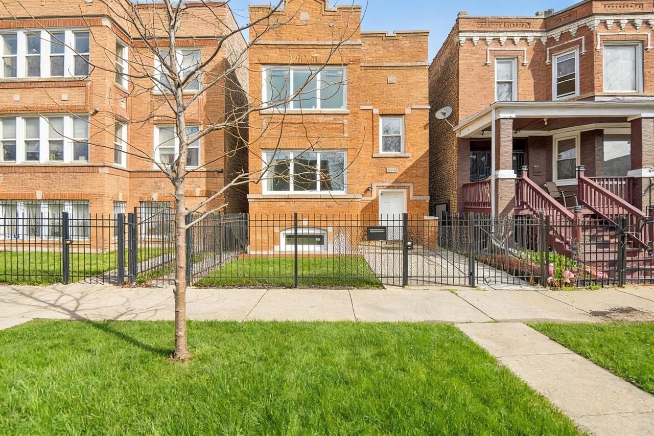 4044 W Kamerling Ave #1
