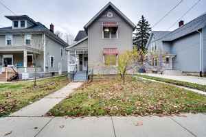 featured image of 735 Sexton St #2