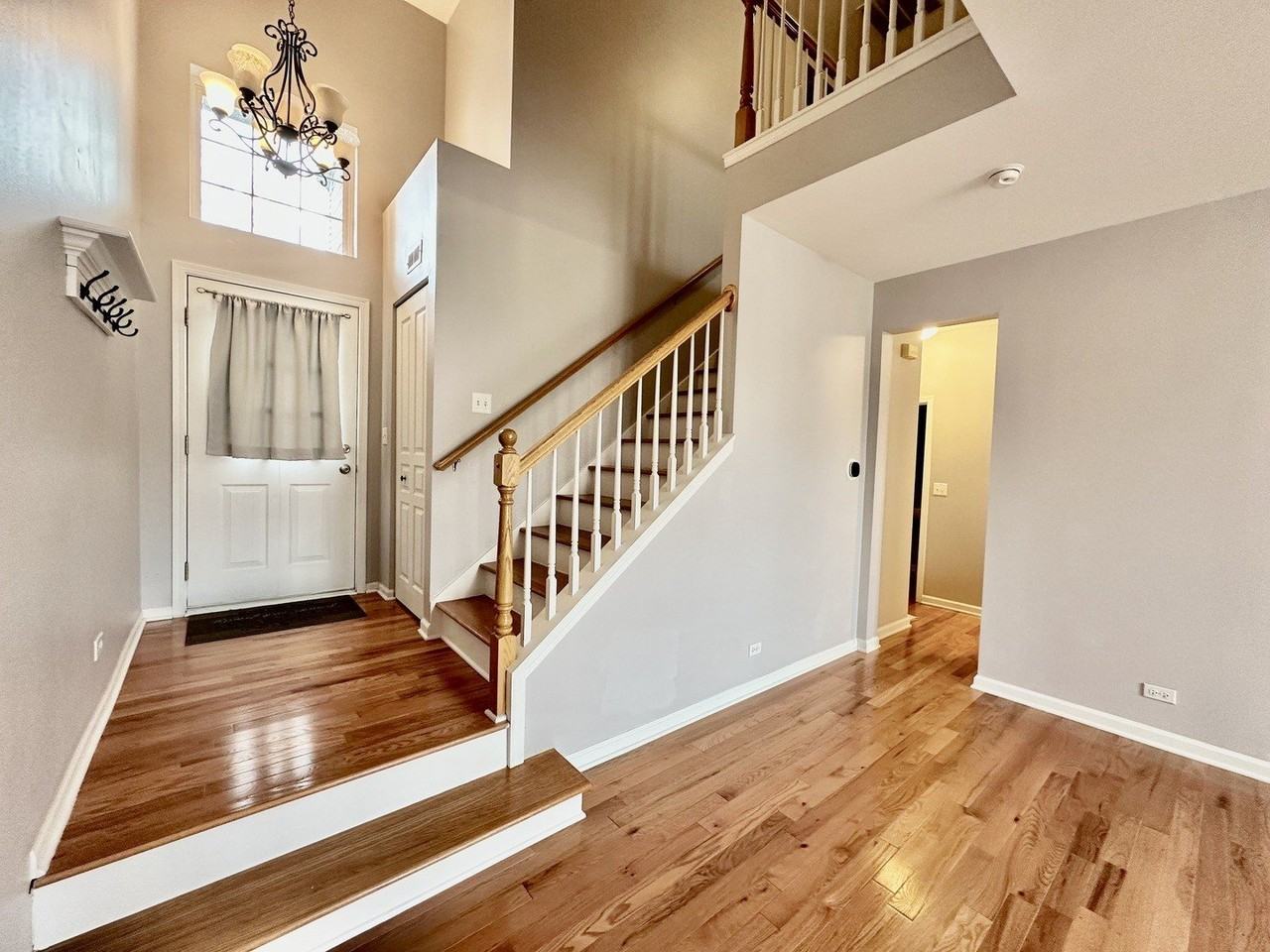 3329 Bromley Ln #3329 - Photo 3 of 24