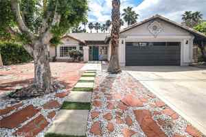 featured image of 68347 Descanso Cir
