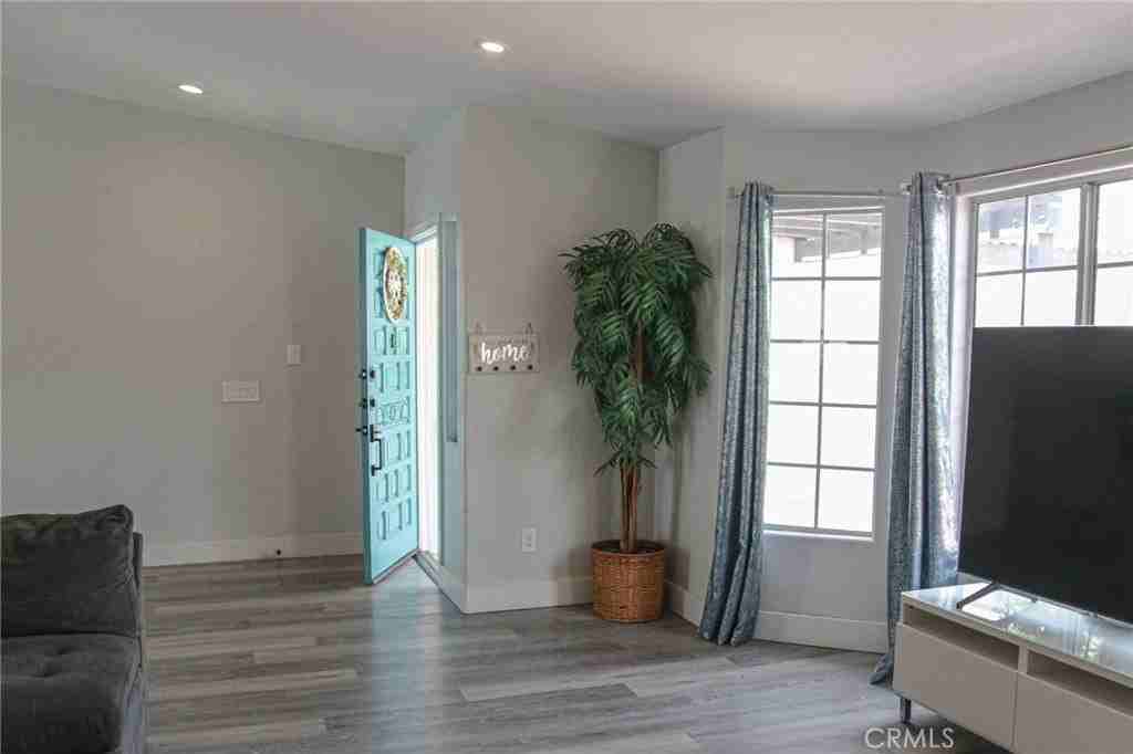 68347 Descanso Cir - Photo 4 of 26