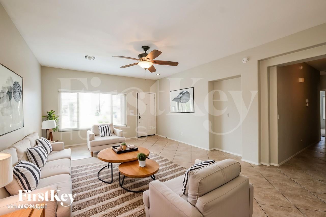 13278 W Edgemont Ave - Photo 6 of 19
