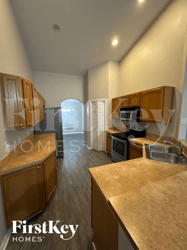 839 Mendoza Dr - Photo 7 of 13