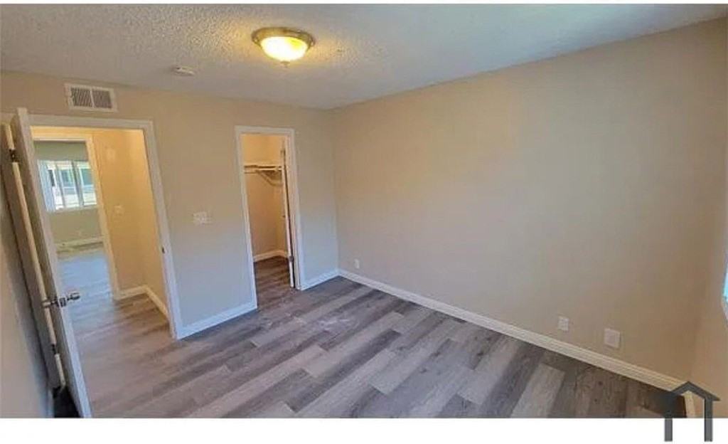 811 Orchid Ct #L - Photo 6 of 25