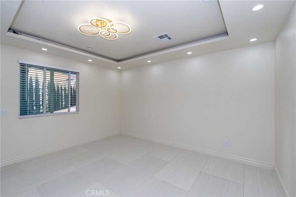 620 Silver Spur Way - Photo 7 of 22