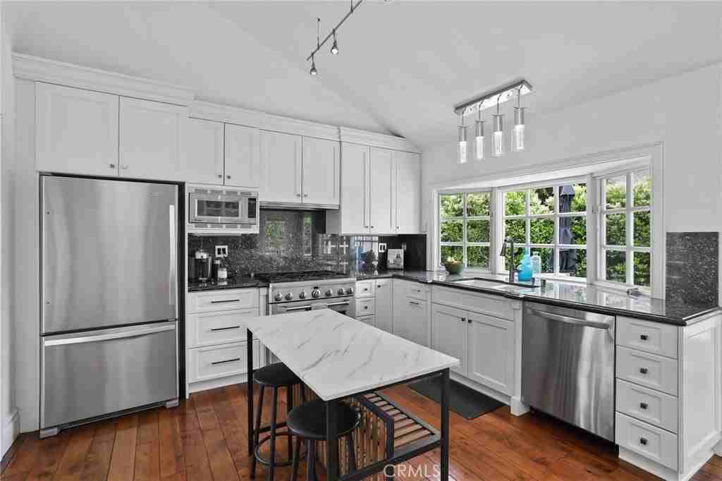 1967 Port Laurent Pl - Photo 7 of 26