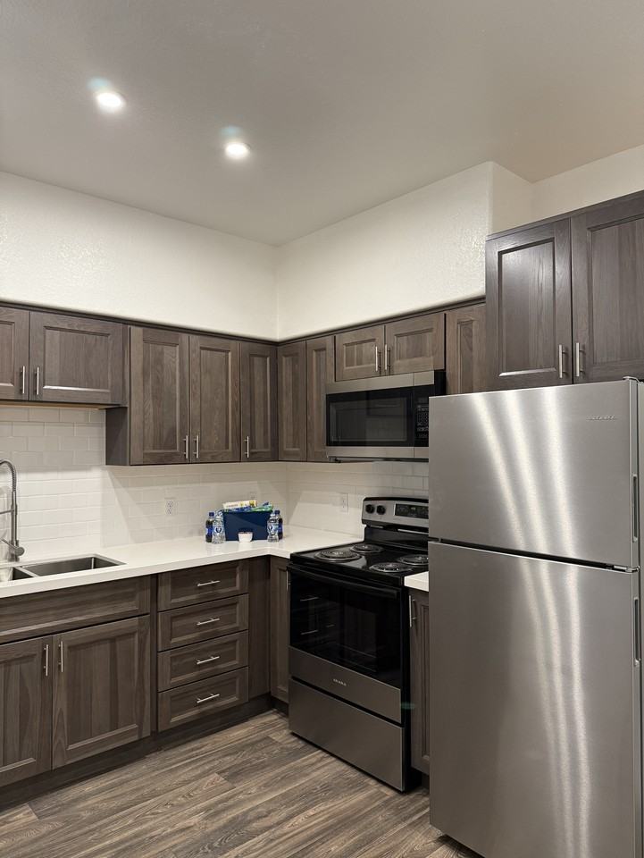 Maravilla - Photo 3 of 17