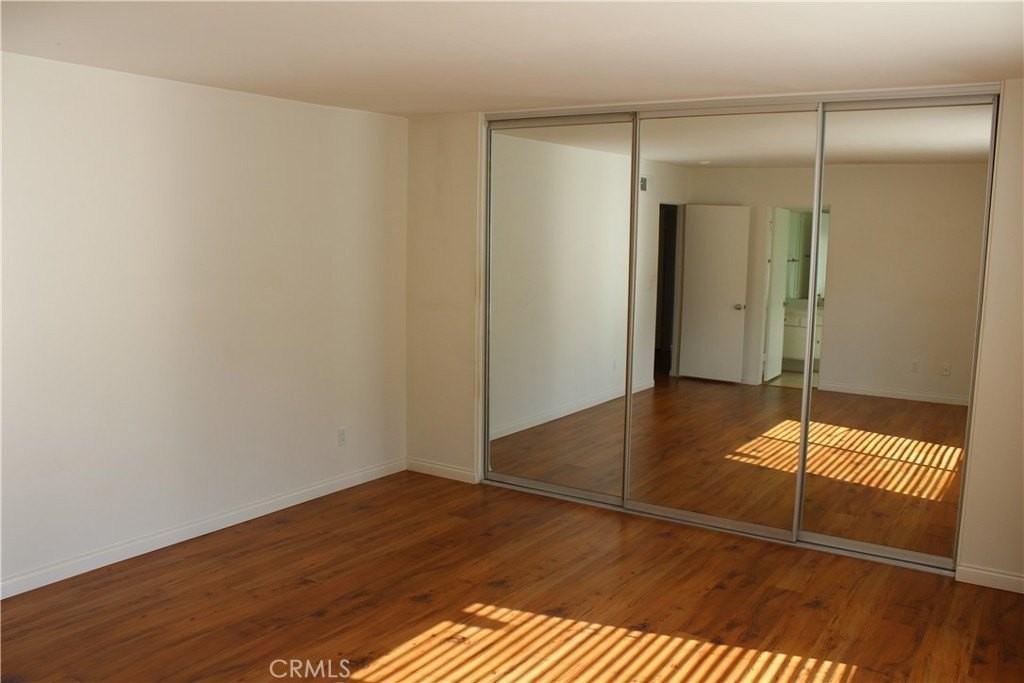 31066 Flying Cloud Dr - Photo 5 of 10