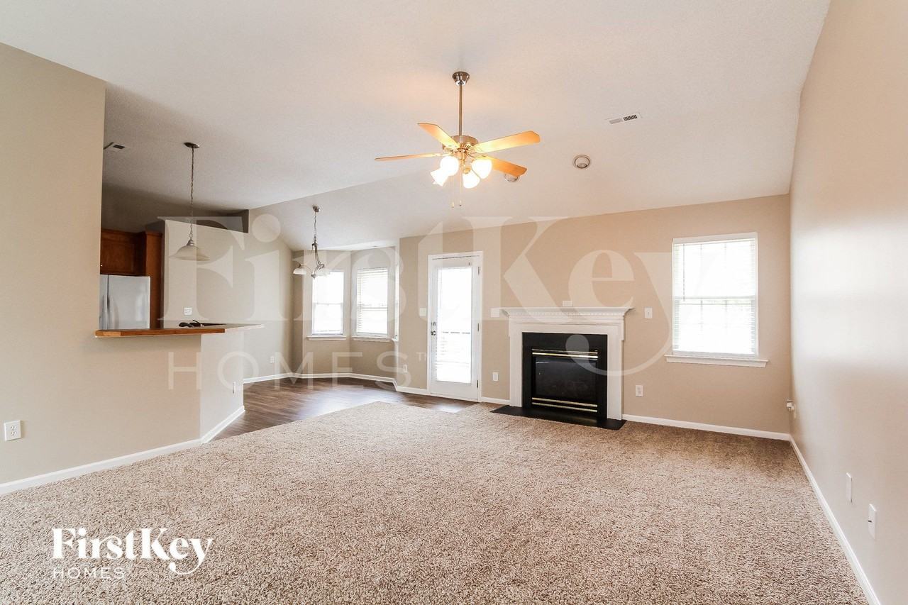 164 Silver Birch Ln - Photo 2 of 14