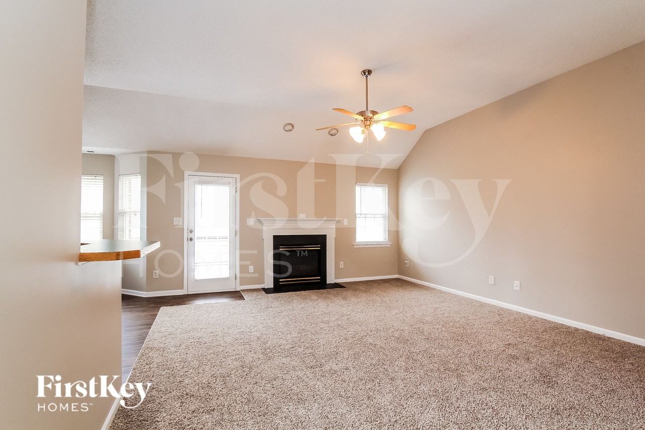 164 Silver Birch Ln - Photo 3 of 14