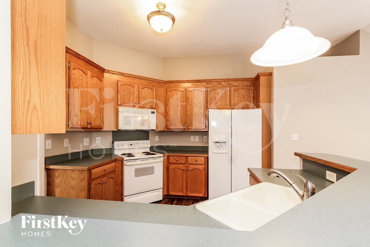 164 Silver Birch Ln - Photo 7 of 14