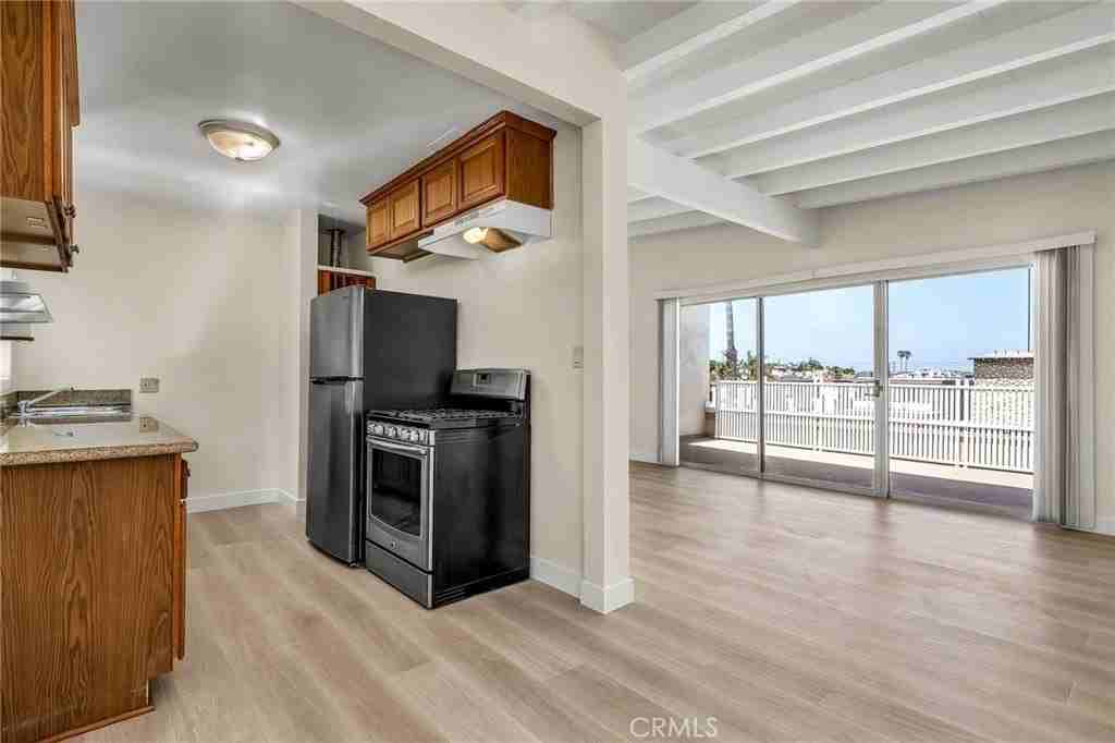 1440 Manhattan Beach Blvd #C - Photo 2 of 19
