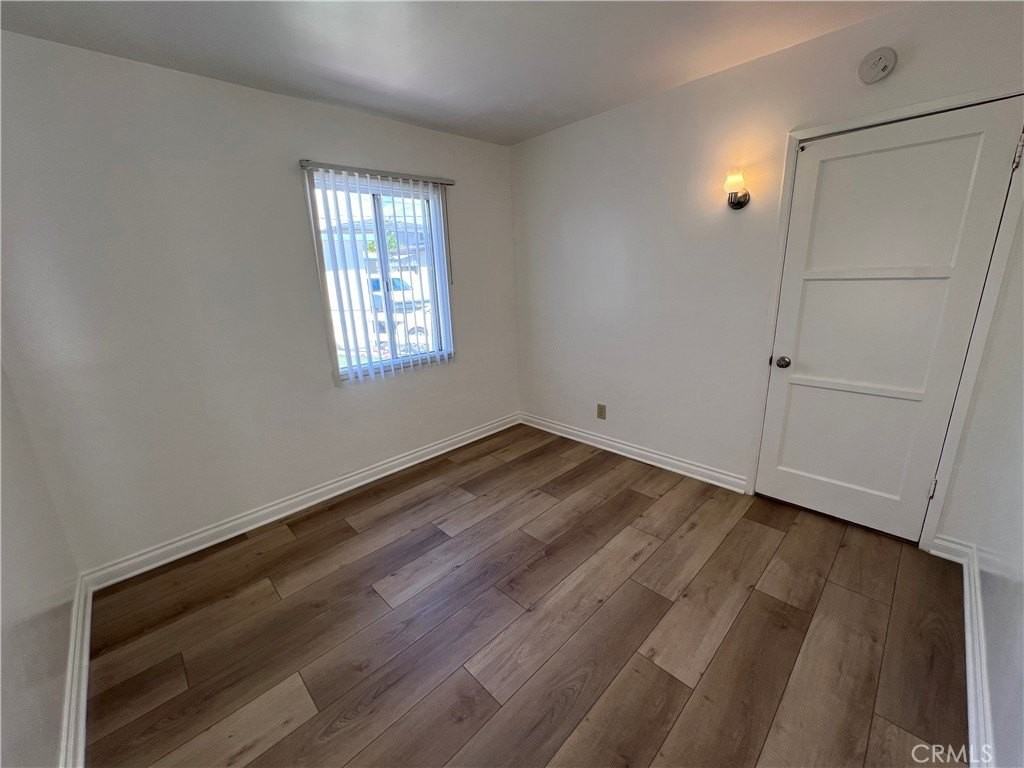 4431 W 166th St - Photo 6 of 13