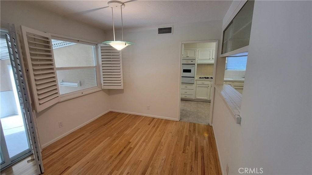 6508 Belmar Ave - Photo 7 of 28