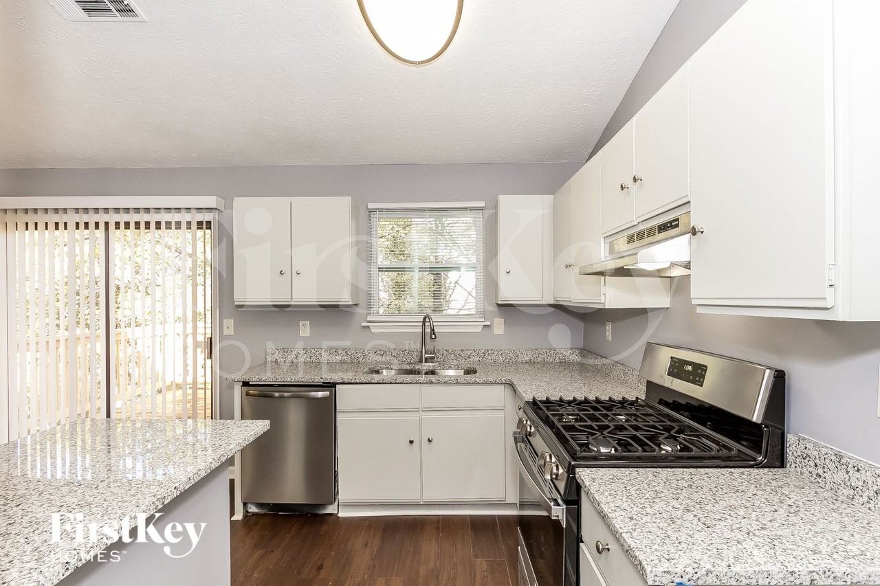 6258 Marbut Farms Ter - Photo 5 of 15