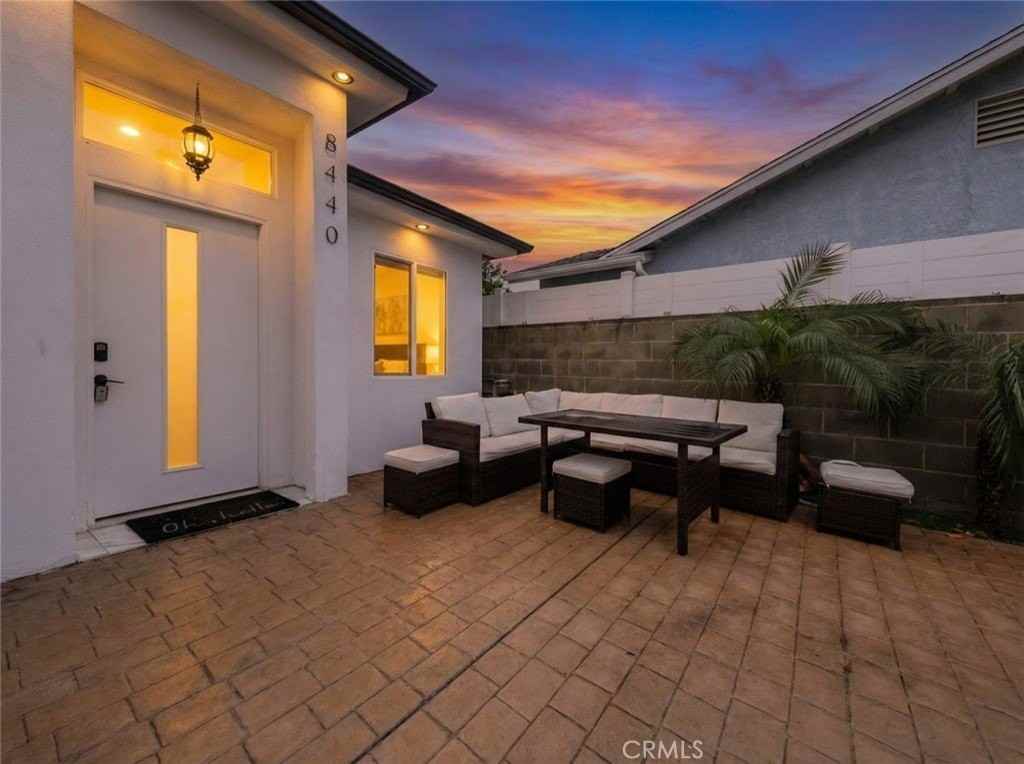 8440 Costello Ave - Photo 2 of 22