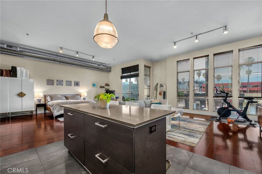 13320 Beach Ave #202 - Photo 5 of 21