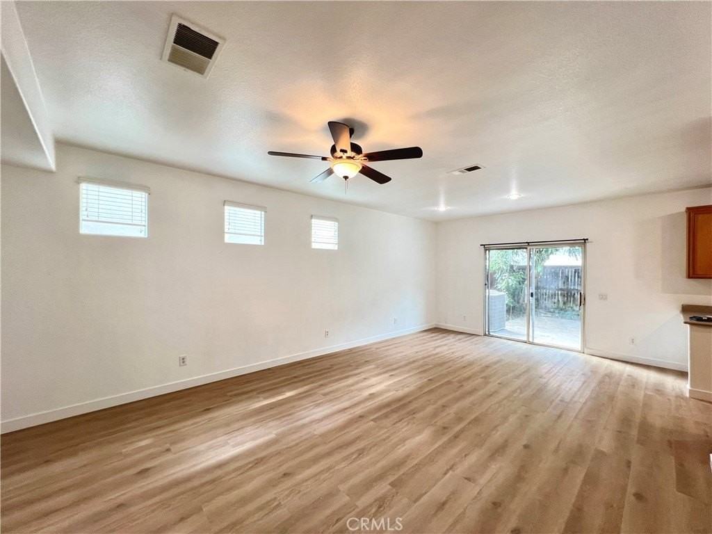 12930 Canary Ct - Photo 6 of 31