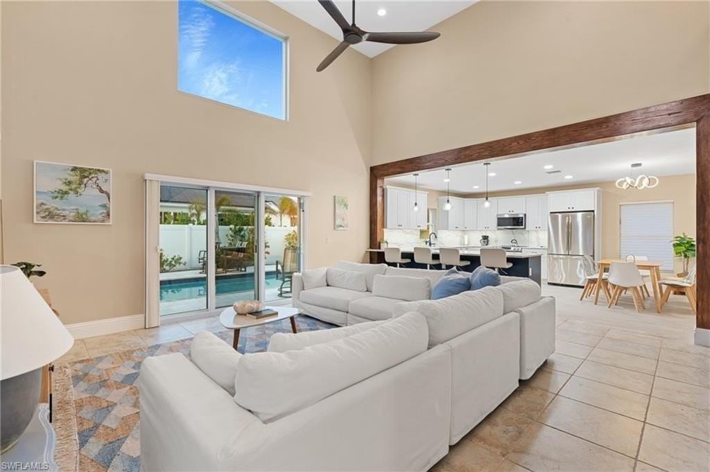 523 103rd Ave N - Photo 5 of 34