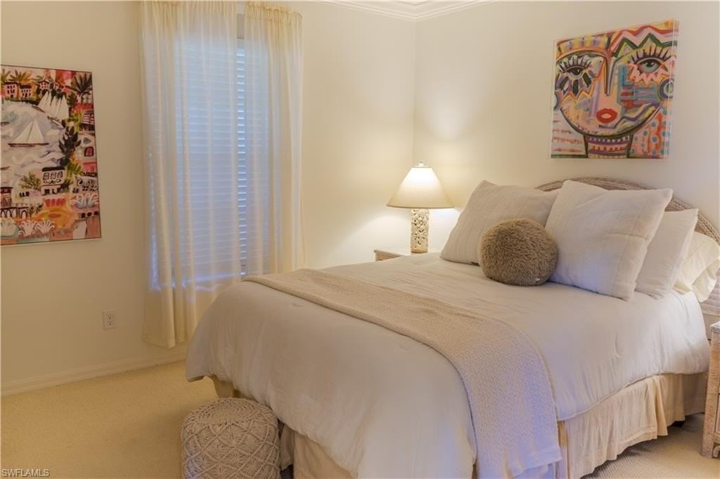265 Deerwood Cir #10 - Photo 4 of 38