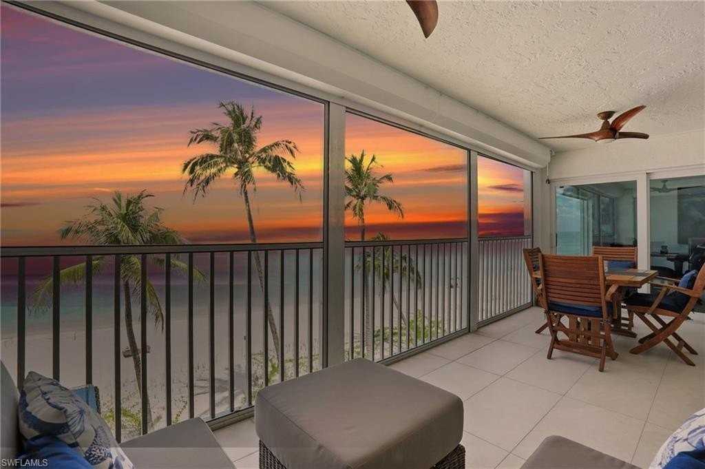 9517 Gulf Shore Dr #401