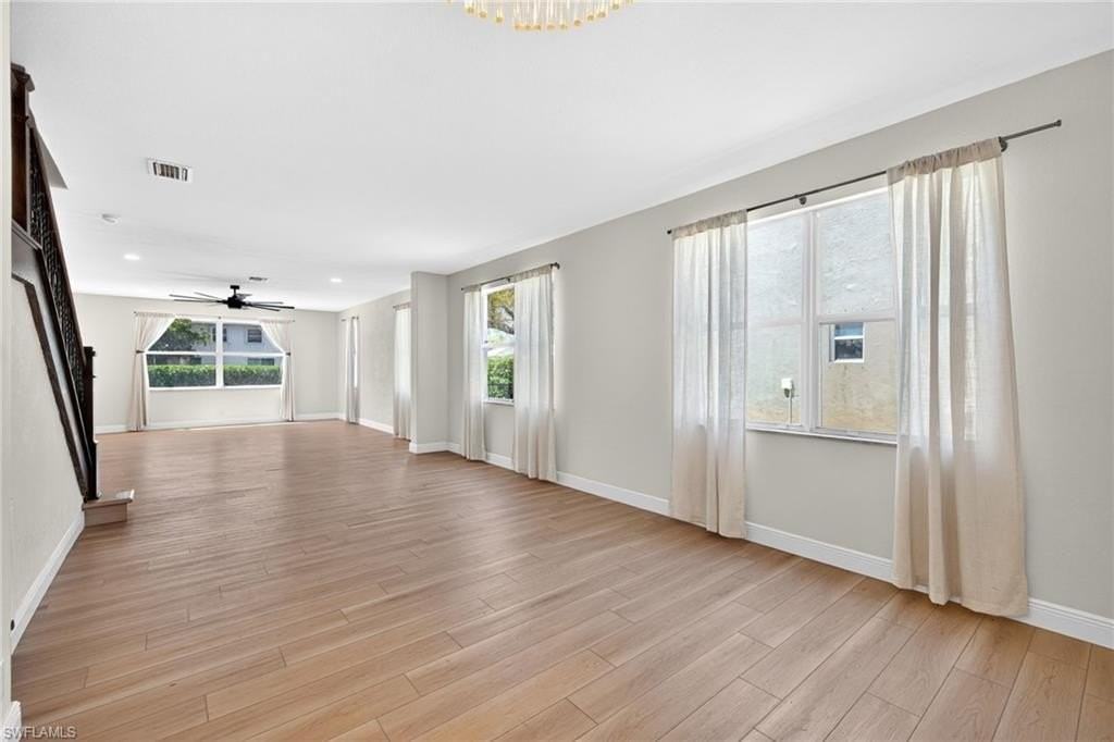 9734 Silvercreek Ct - Photo 2 of 41