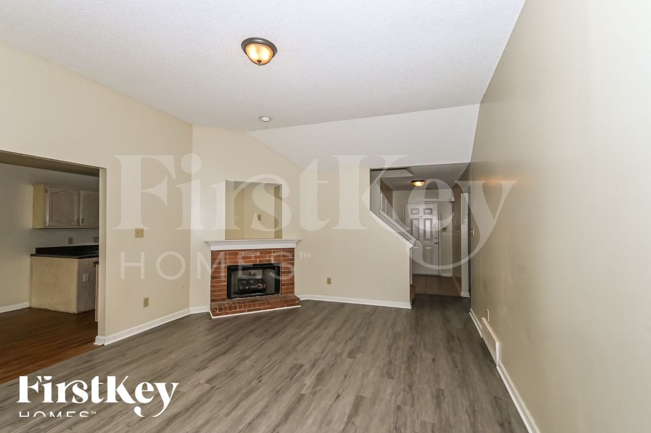 7000 Beringer Dr S - Photo 5 of 17