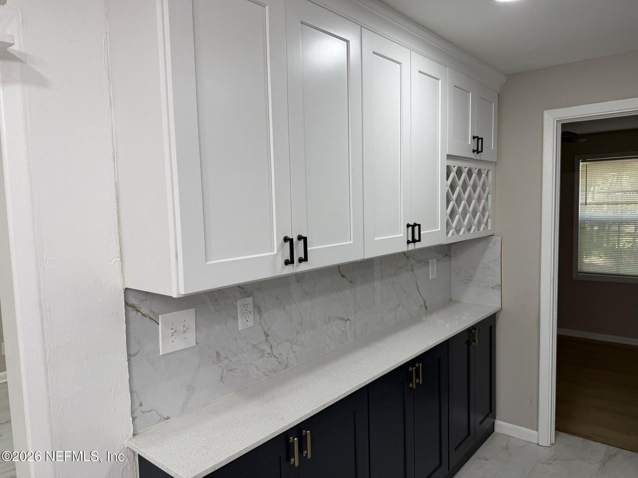 85064 Radio Ave - Photo 7 of 27