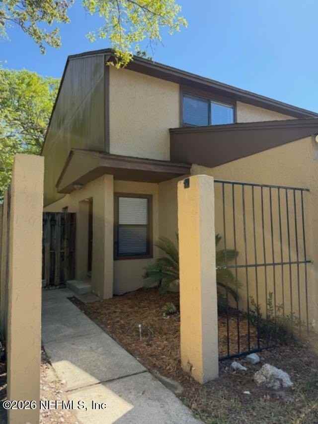 5627 Pinebay Cir S - Photo 2 of 24