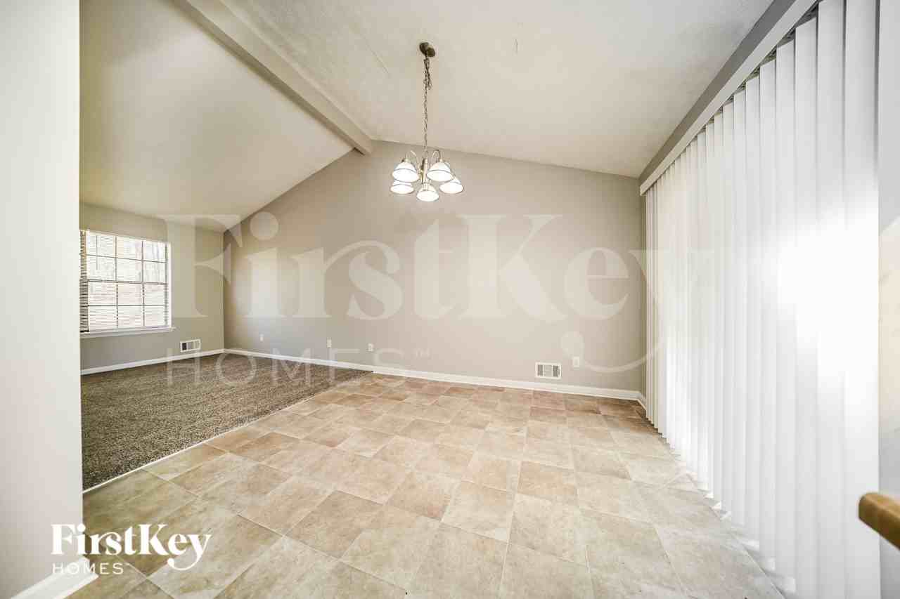 5516 Liberty Rd - Photo 6 of 15