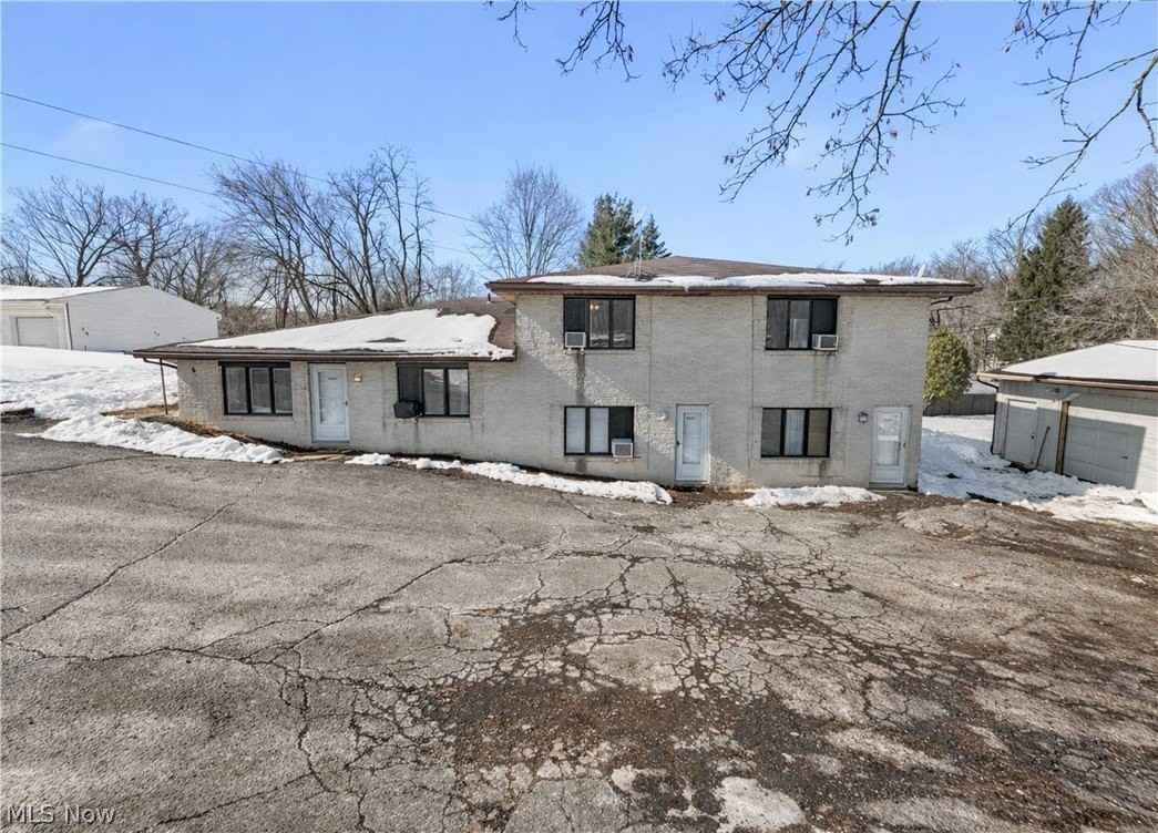 12447 Cleveland Ave Nw - Photo 3 of 49