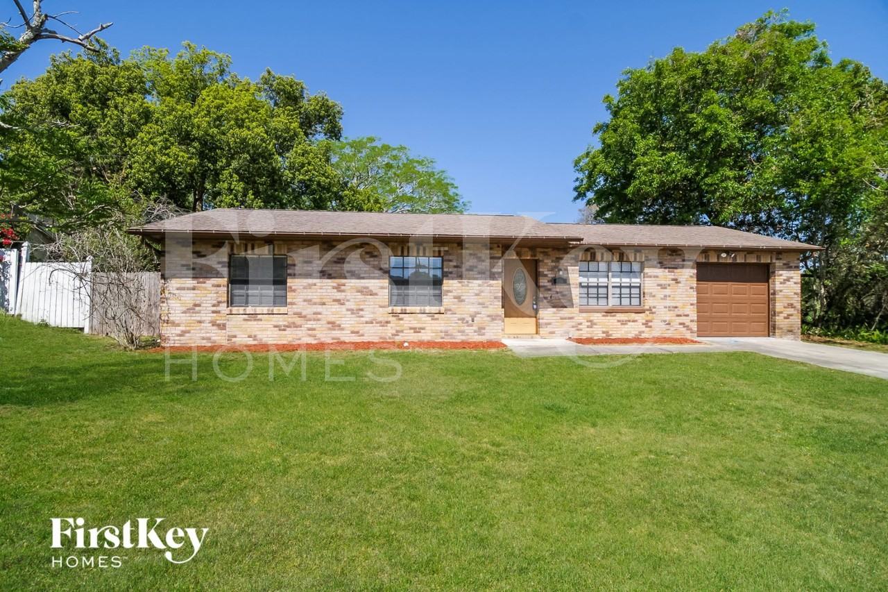 516 Gaspar Ave - Photo 2 of 15