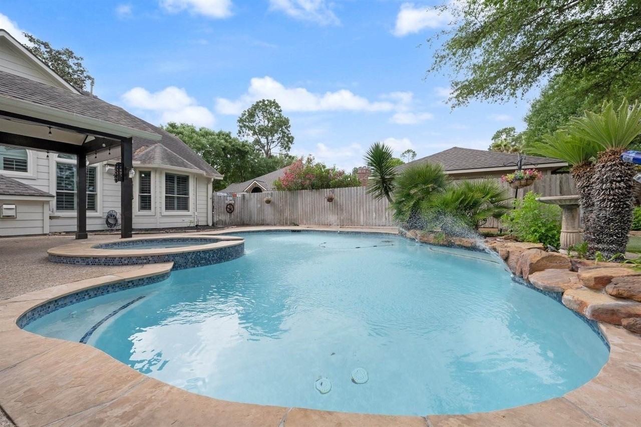 14343 Millstone Estates Ln - Photo 3 of 43