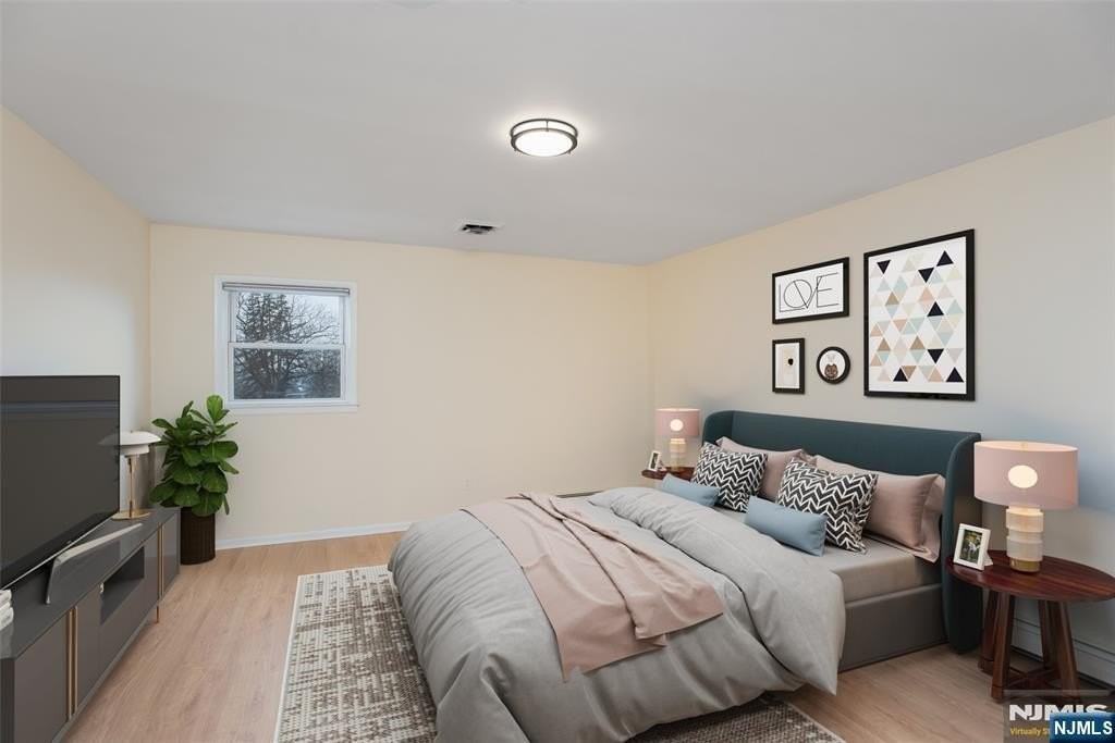 97 Heights Rd - Photo 6 of 13