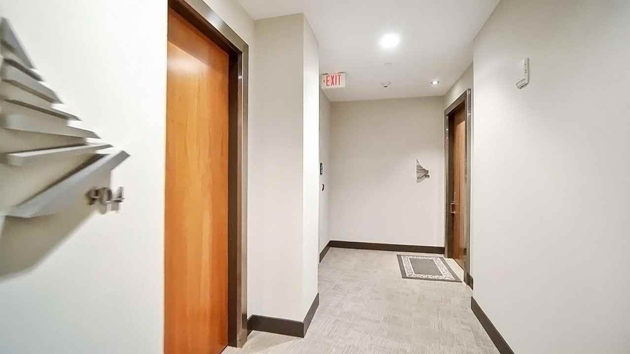 1 Roebling Way #904 - Photo 2 of 48