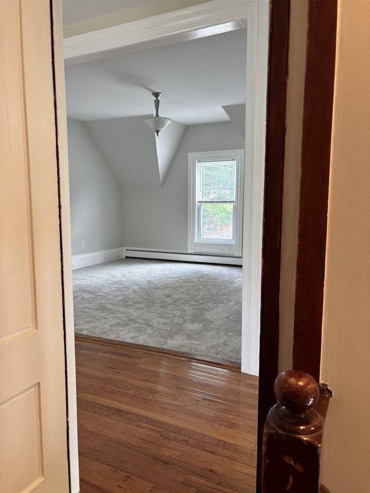 92 Ashland St #2 - Photo 6 of 29