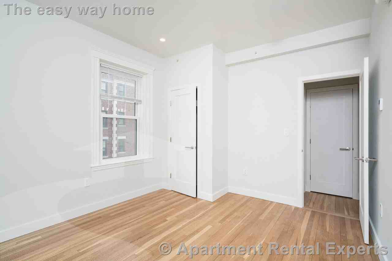 18 Forest St #31 - Photo 5 of 7