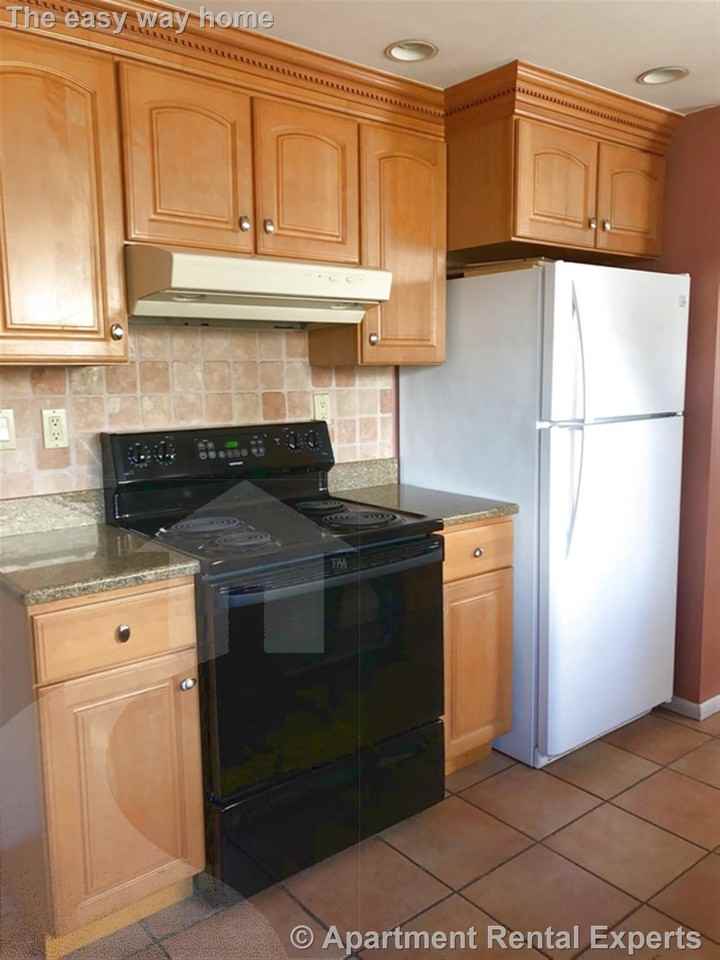 88 North St - Photo 6 of 12