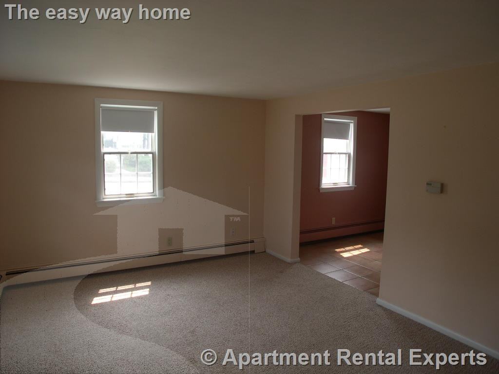 88 North St - Photo 7 of 12