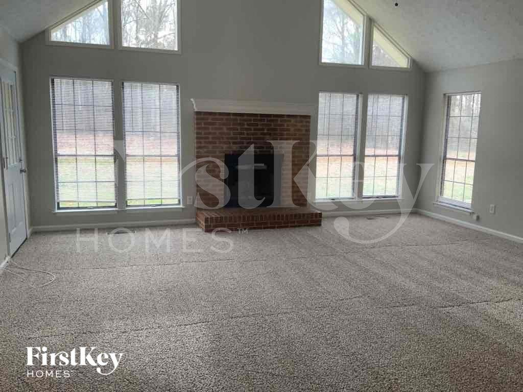 1583 Pates Creek Rd - Photo 2 of 11