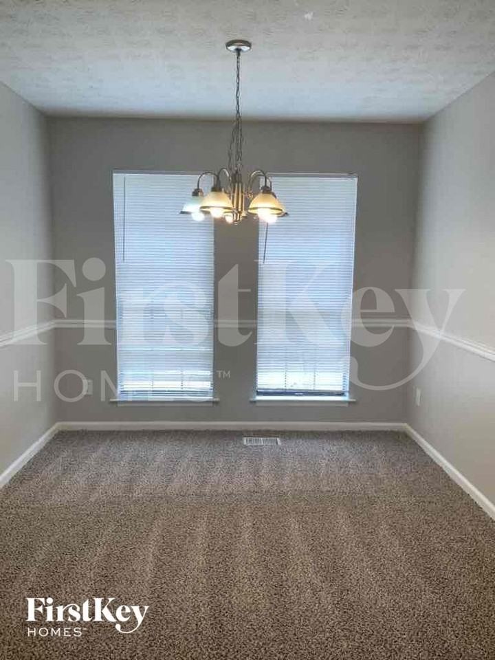 1583 Pates Creek Rd - Photo 3 of 11