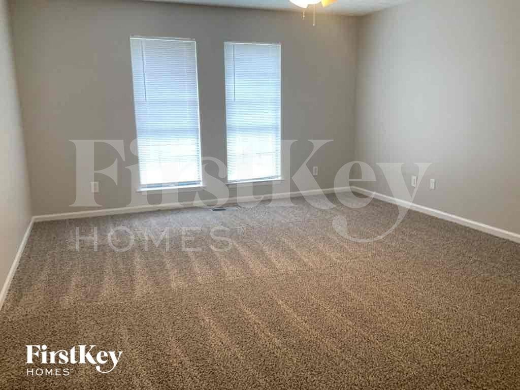 1583 Pates Creek Rd - Photo 5 of 11