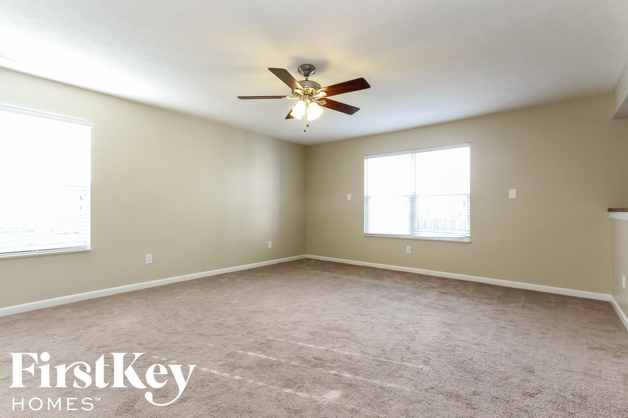 11438 Lucky Dan Dr - Photo 2 of 15