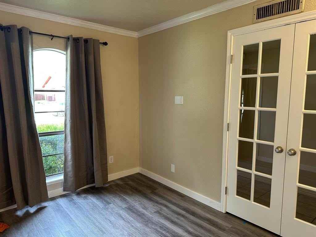 1844 Stockton Trl - Photo 7 of 13