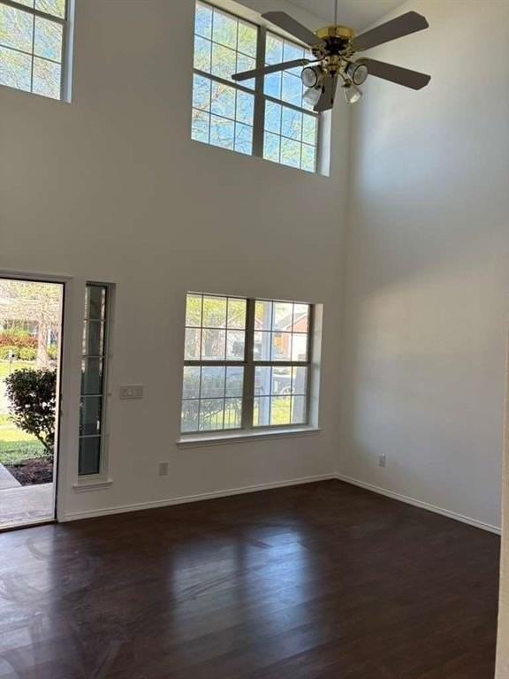 314 Stephanie St - Photo 4 of 17