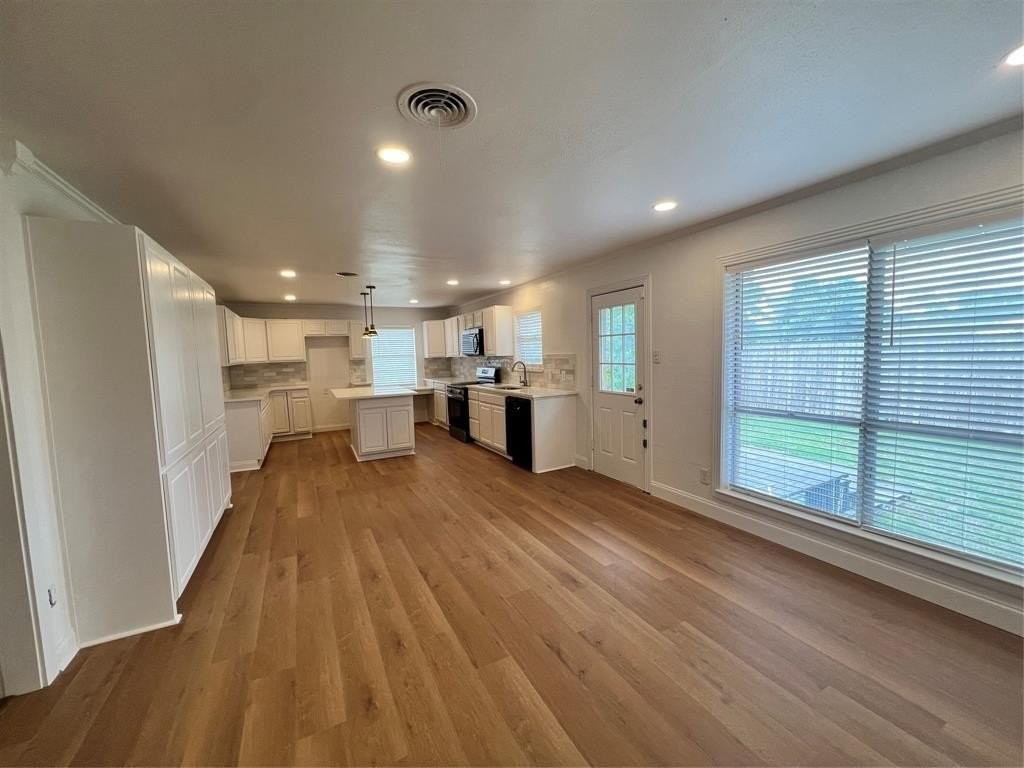 2406 Ridgecrest Dr - Photo 5 of 22