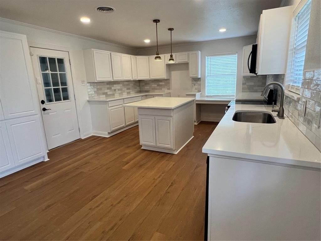 2406 Ridgecrest Dr - Photo 7 of 22