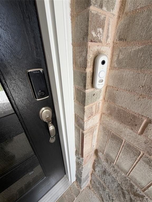 2203 Rannoch St - Photo 4 of 13