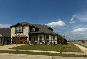 featured image of 2700 Richard St